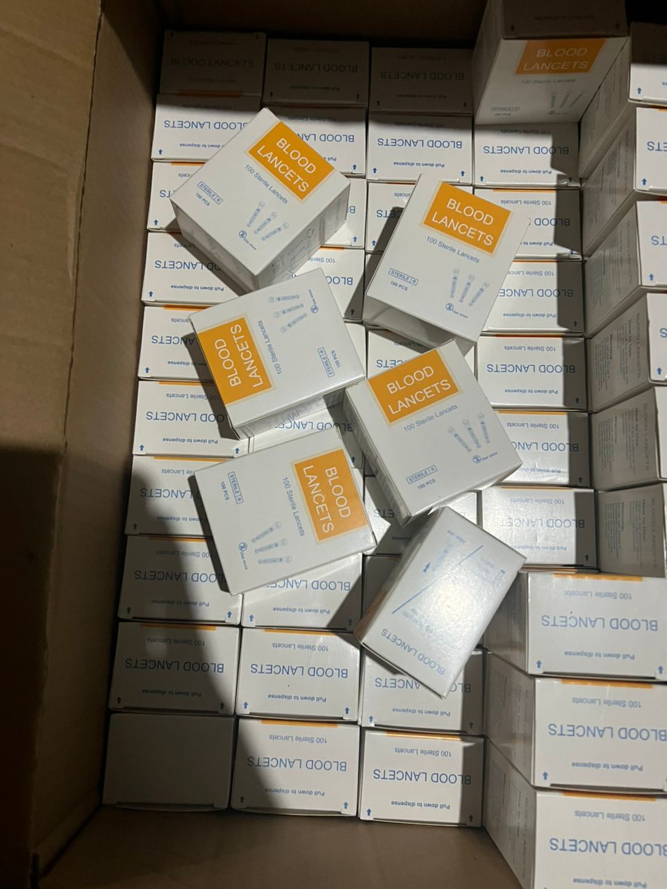 معجون أسنان فيتيس مبيض للأسنان VITIS Whitening